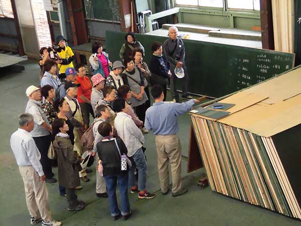 大人の社会見学ツアー